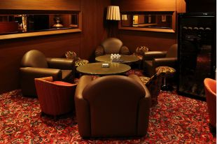 六本木クラブ セリーネLOUNGE店内画像3